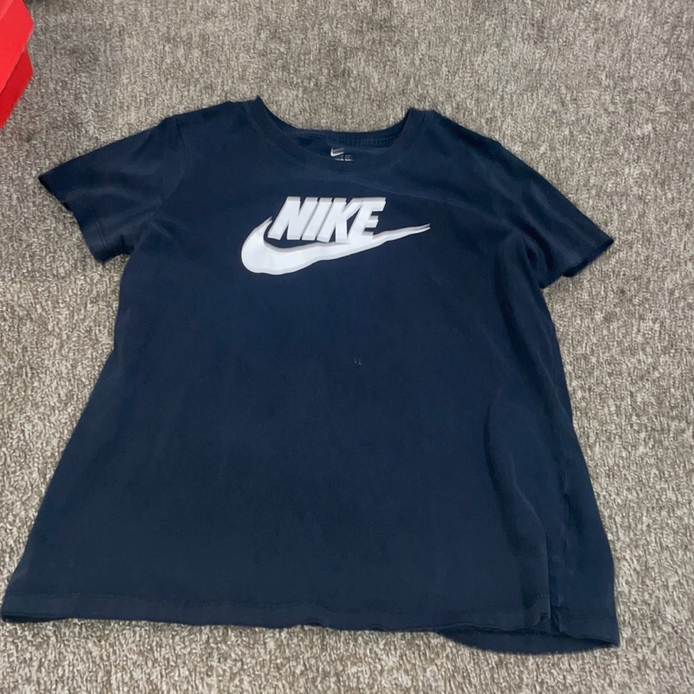 Black Nike Tee